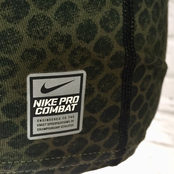 SOLD-Nike youth Pro combat Dri-fit compression top - Picture 5 of 6